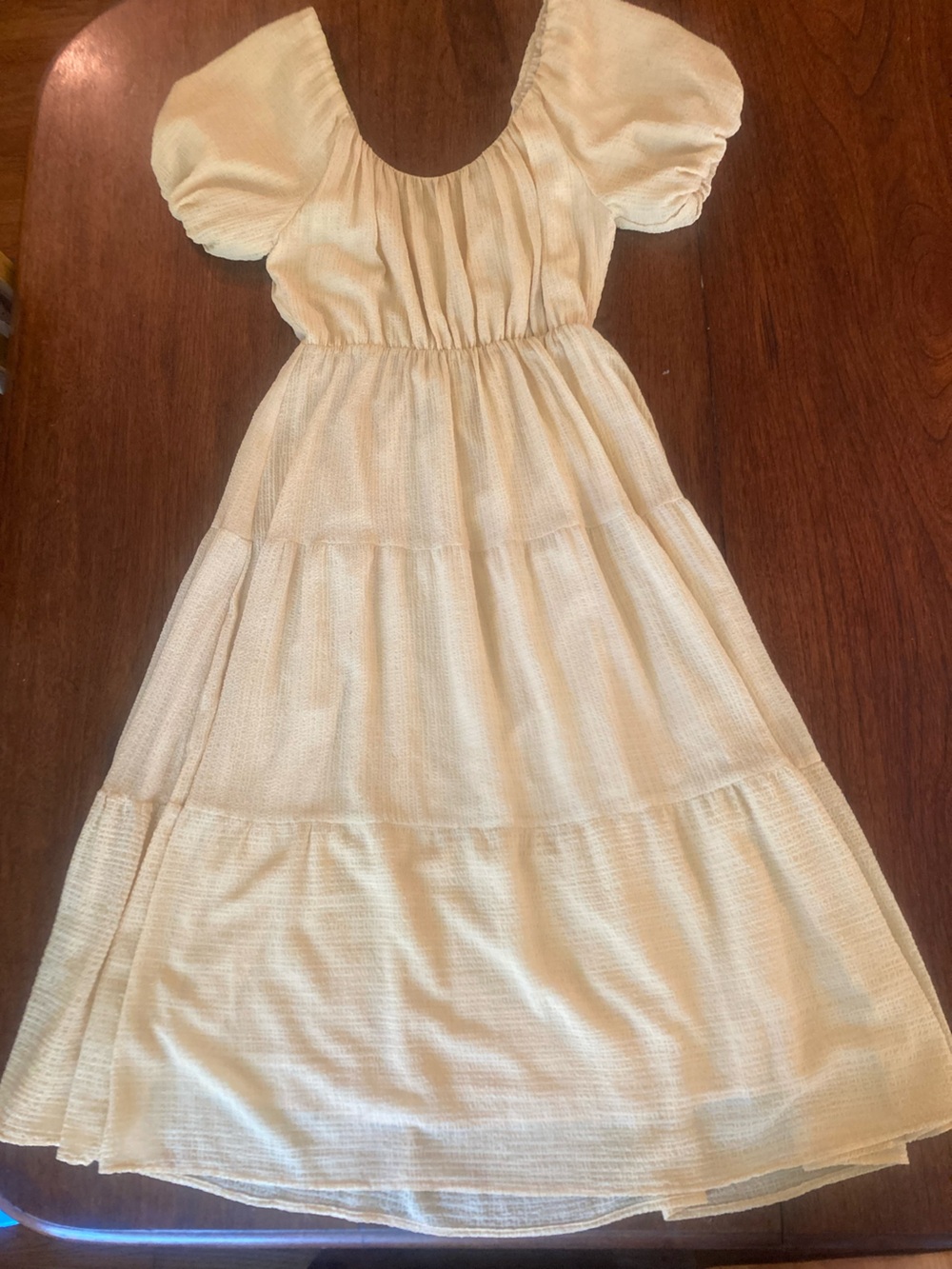 Astr Cream Tiered Casual Dress